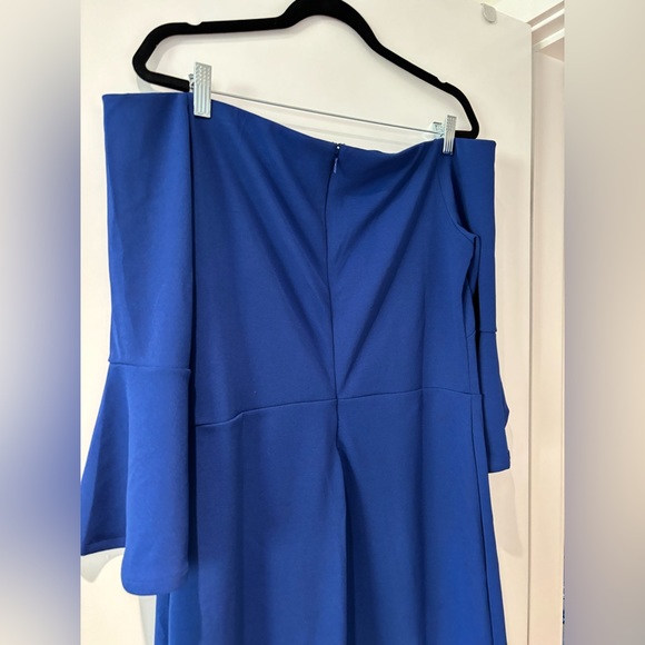 H&M 3/4 Sleeve Midi Dress - Picture 6 of 6